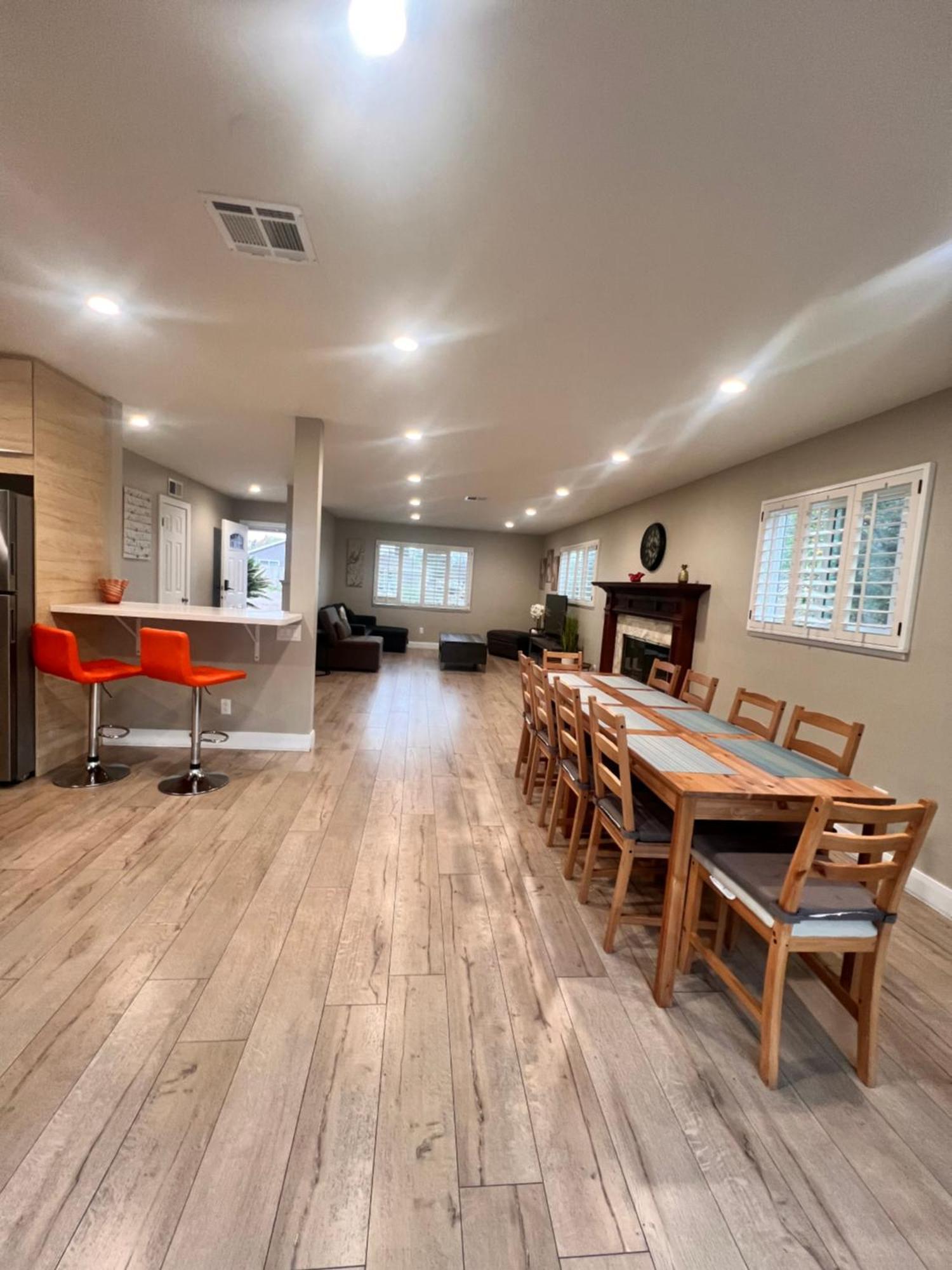 11640 Gothic Avenue Βίλα Λος Άντζελες Εξωτερικό φωτογραφία