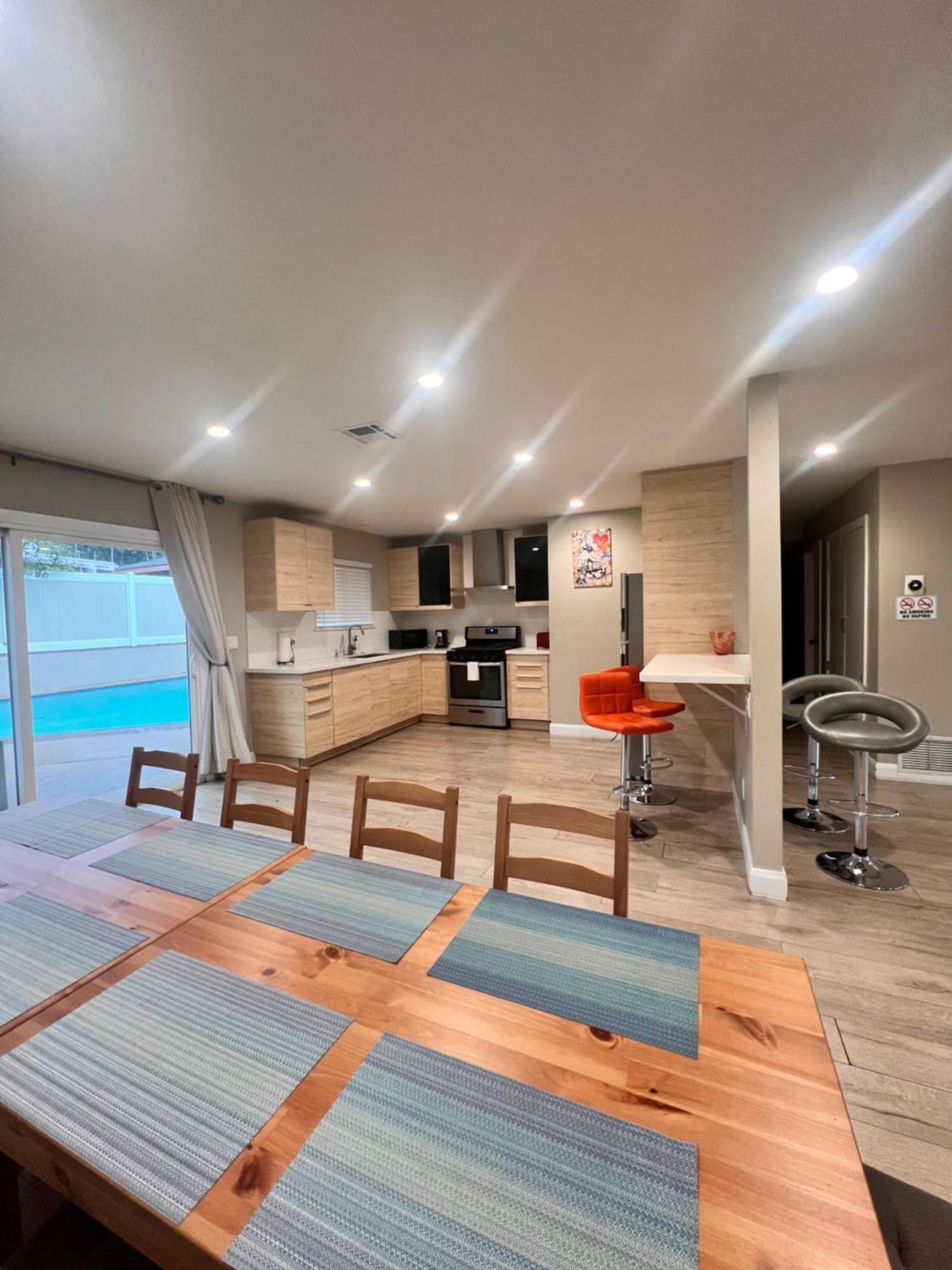 11640 Gothic Avenue Βίλα Λος Άντζελες Εξωτερικό φωτογραφία