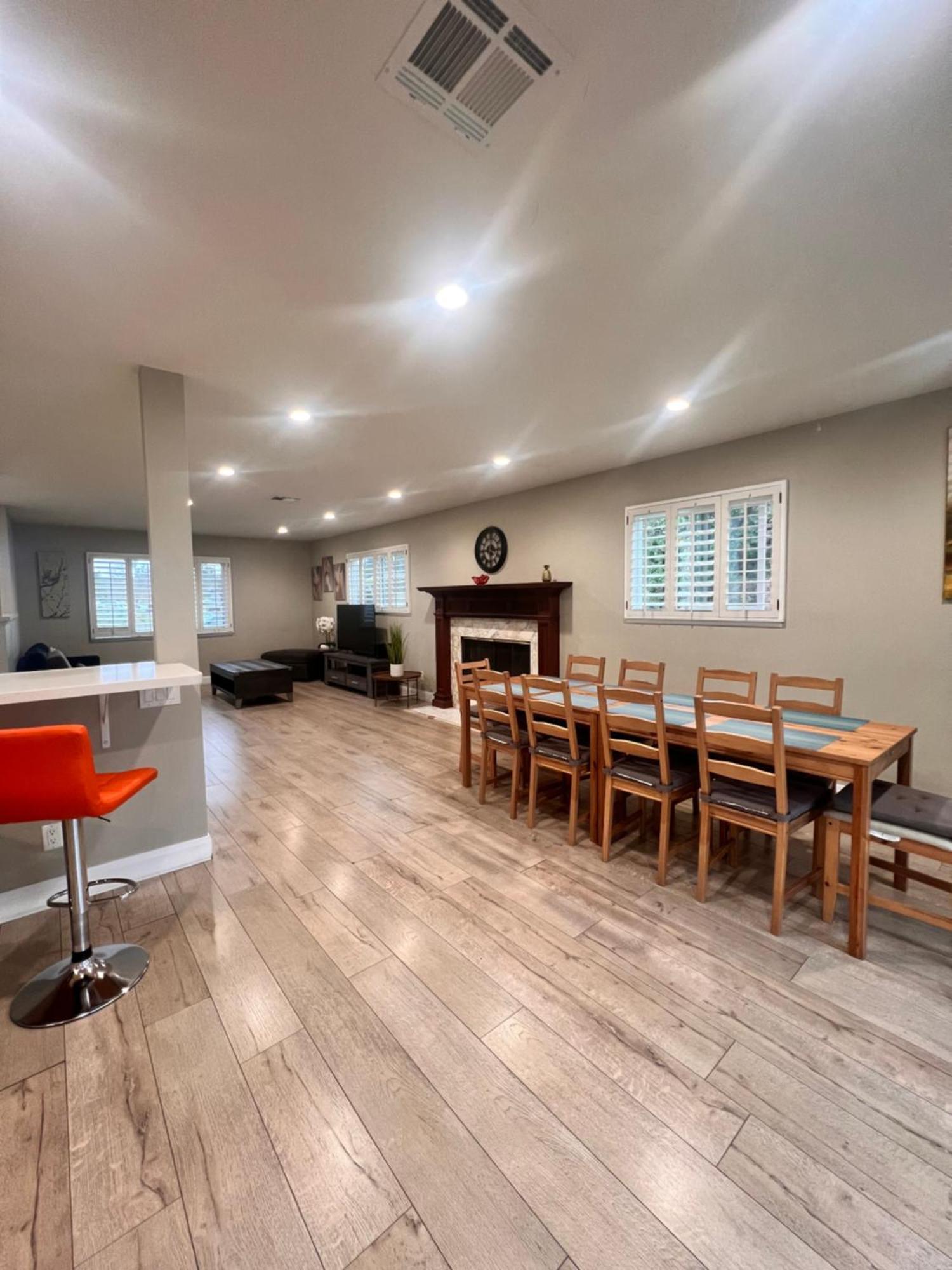 11640 Gothic Avenue Βίλα Λος Άντζελες Εξωτερικό φωτογραφία