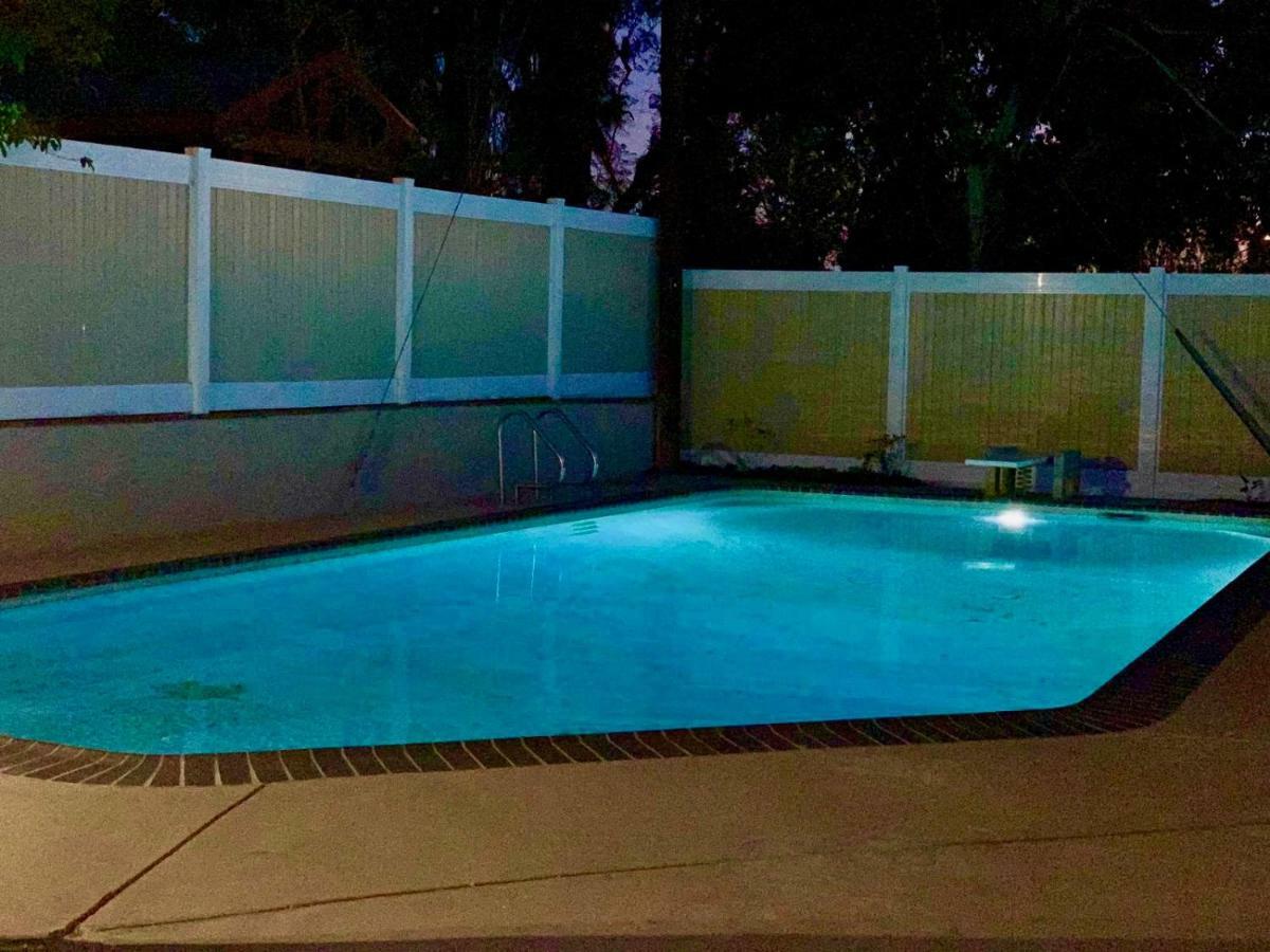 11640 Gothic Avenue Βίλα Λος Άντζελες Εξωτερικό φωτογραφία